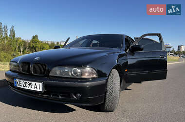 BMW 5 Series  1998