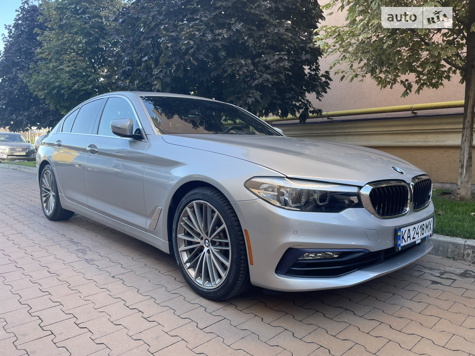 BMW 5 Series 2017 VIN WBAJA5C30HG456259 фото оголошення 4 з 16