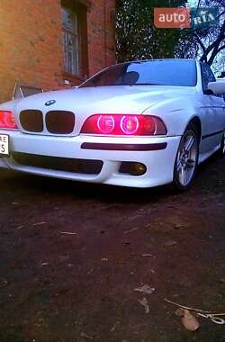 BMW 5 Series  1998
