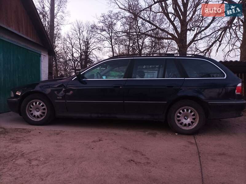Универсал BMW 5 Series