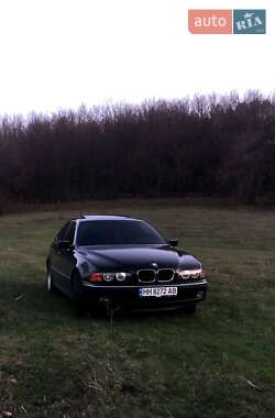 BMW 5 Series  1998