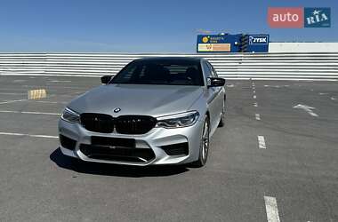 BMW 5 Series  2017