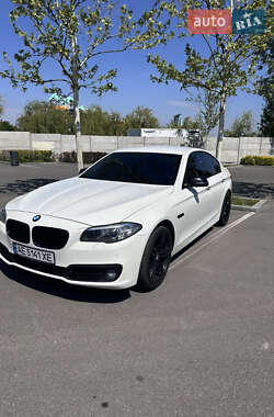 BMW 5 Series 2016