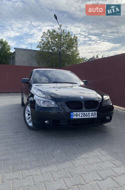 BMW 5 Series  2004