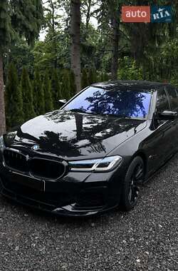 BMW 5 Series  2018
