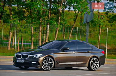 BMW 5 Series  2018