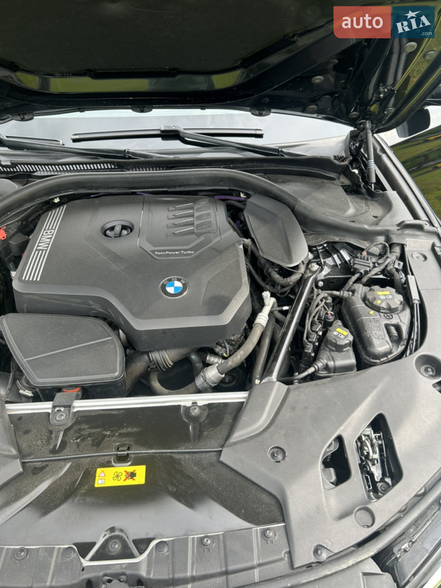 BMW 5 Series 2022 VIN WBA71AG0X0CK35184 фото оголошення 18 з 35