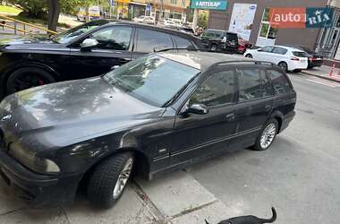 BMW 5 Series 2001