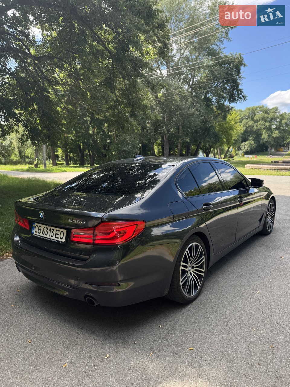 2018 BMW 5er - мініатюра 2