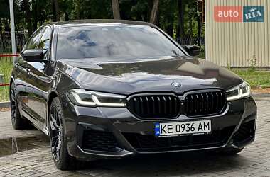 BMW 5 Series  2018