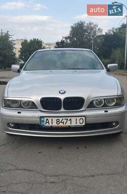 BMW 5 Series  2002