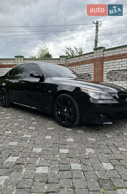 BMW 5 Series  2004
