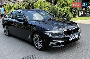 BMW 5 Series  2017