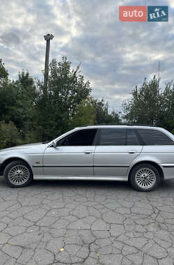 BMW 5 Series 2000