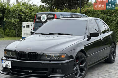 BMW 5 Series  2001