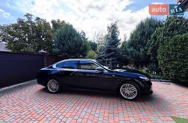 BMW 5 Series  2023