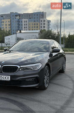 BMW 5 Series 2019