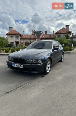 BMW 5 Series  2003