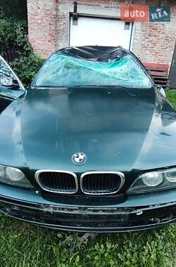 BMW 5 Series  2001