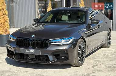BMW 5 Series  2018