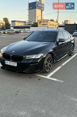 BMW 5 Series  2023