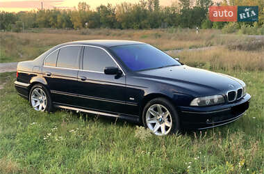 BMW 5 Series  2003