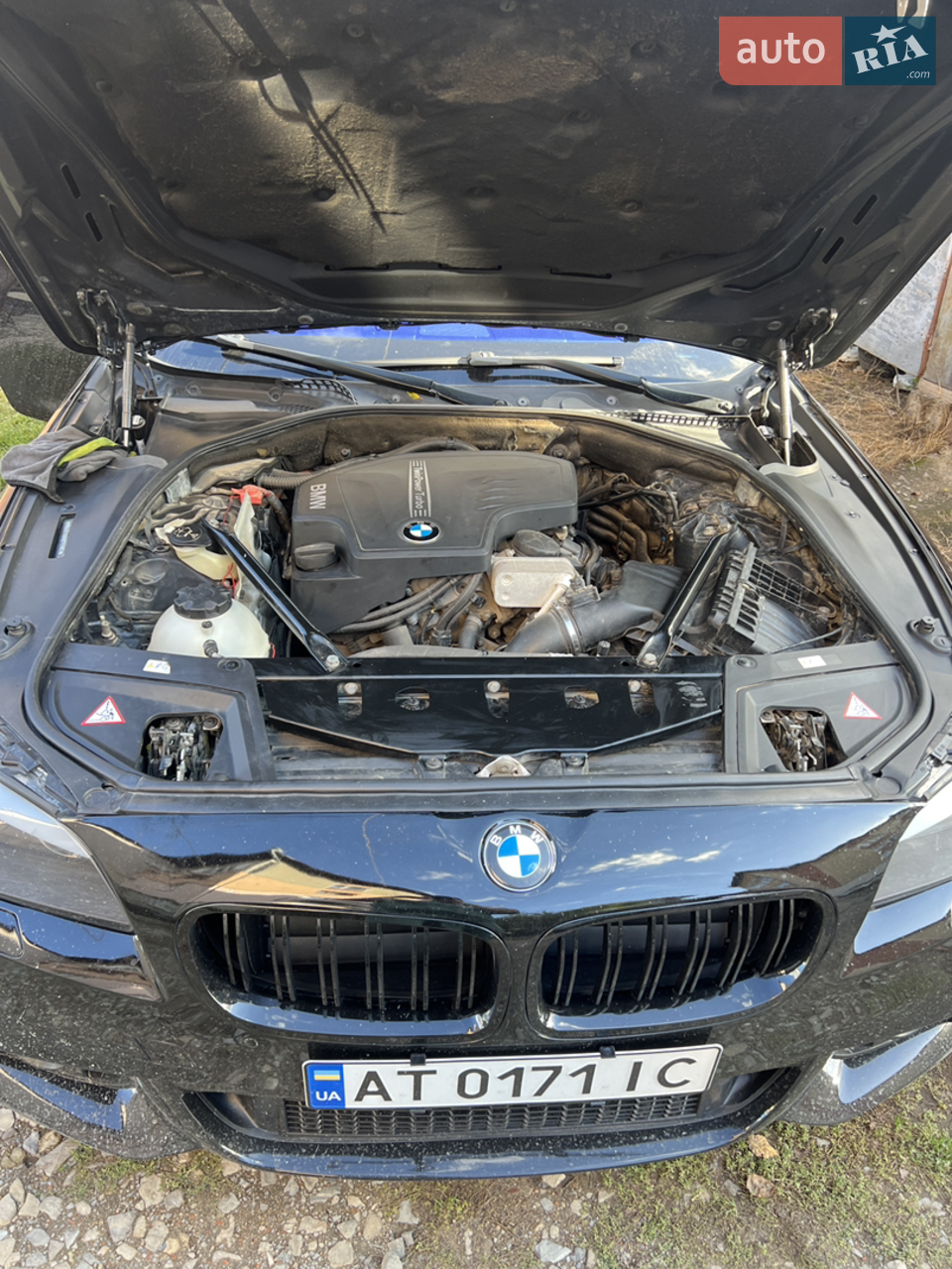 2012 BMW 5er - мініатюра 2