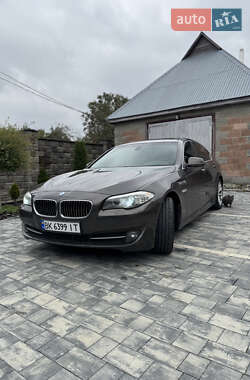BMW 5 Series 2011