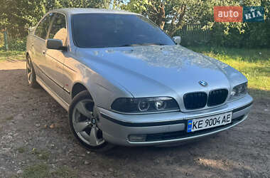 BMW 5 Series 1998