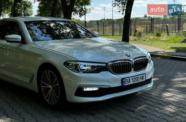 BMW 5 Series  2017