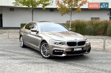 BMW 5 Series  2017