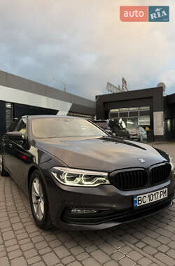 BMW 5 Series  2017