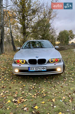 BMW 5 Series  2001