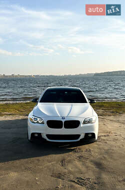 BMW 5 Series  2013