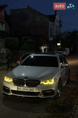 BMW 5 Series  2017