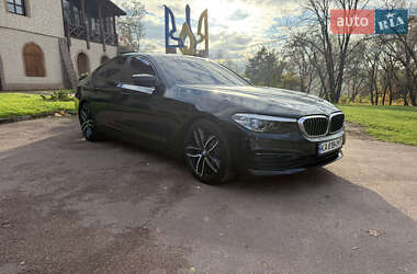BMW 5 Series  2020