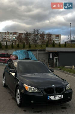 BMW 5 Series  2004