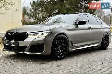 BMW 5 Series 2021