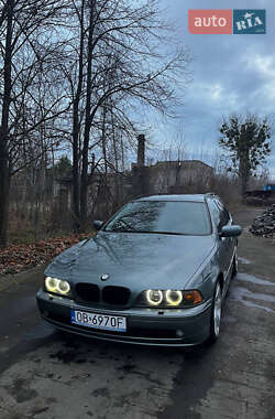 BMW 5 Series  2002