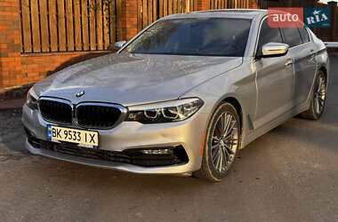 BMW 5 Series  2017