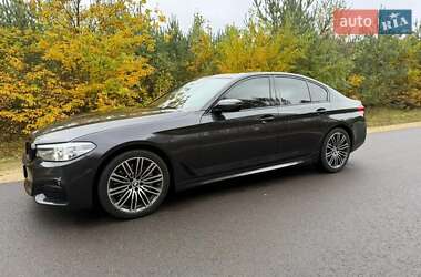 BMW 5 Series  2020
