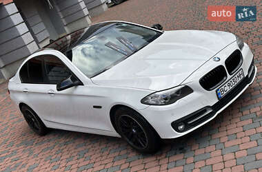 BMW 5 Series  2016