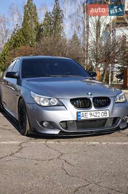 BMW 5 Series  2005