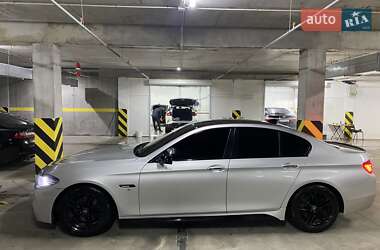 BMW 5 Series  2010