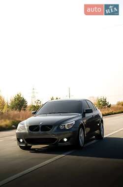BMW 5 Series 2005