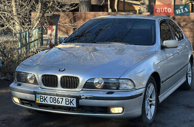 BMW 5 Series  2000
