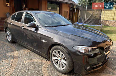 BMW 5 Series  2016