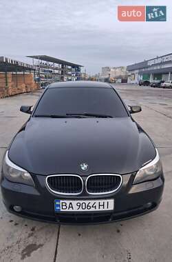 BMW 5 Series  2003