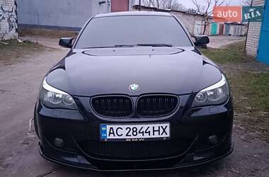 BMW 5 Series  2004