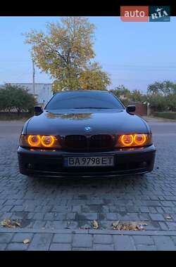 BMW 5 Series  2002